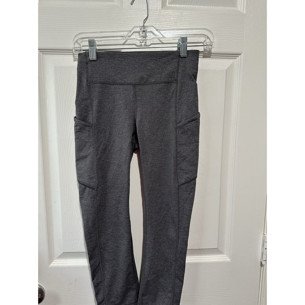 Lululemon Cropped Leggings Grey‎ Size 4